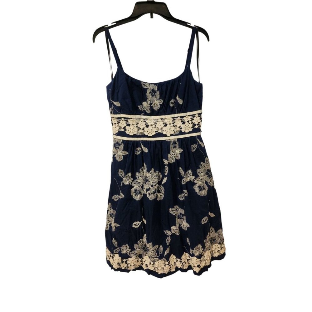 Dressbarn Women's Size 10 Spaghetti Strap Navy/White Crochet Dress